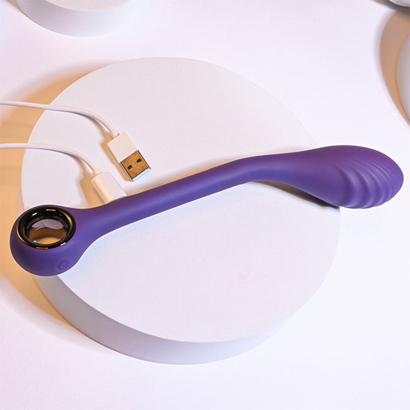 PLAYBOY PLEASURE - SPOT ON VIBRATOR ACAI